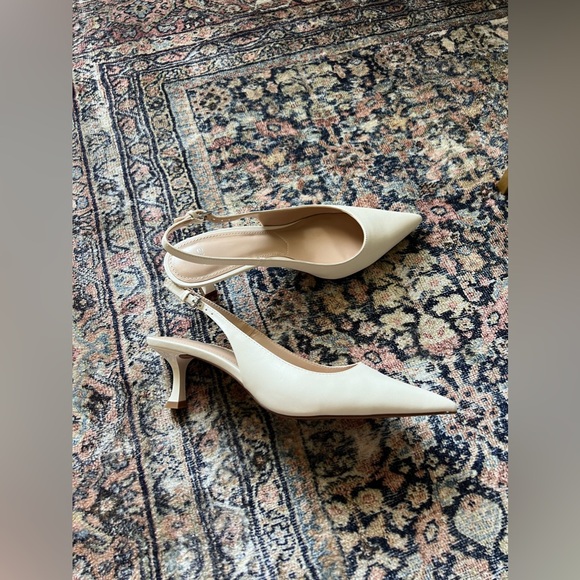 MANGO Cream/White Kitten Heels - Picture 2 of 4